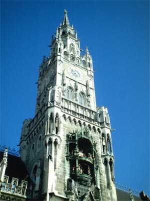 Munich 2007 - El Ayuntamiento de Munich (Rathaus) en la Marienplatz