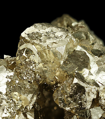 Pyrite. Detail / Photo: Joaquim Calln