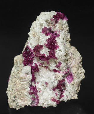 Mg-rich Roselite on Calcite. 