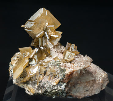 Wulfenite with Calcite. 