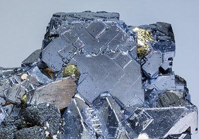 Galena with Sphalerite, Calcite, Tetrahedrite (group) and Chalcopyrite. 