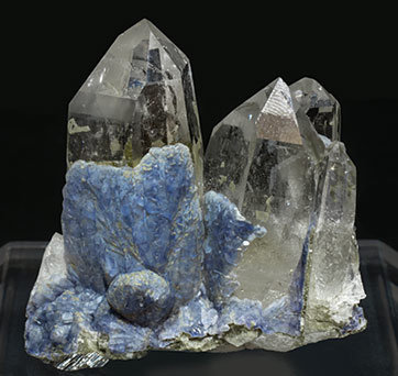Fluorite on Topaz with Quartz and Arsenopyrite.