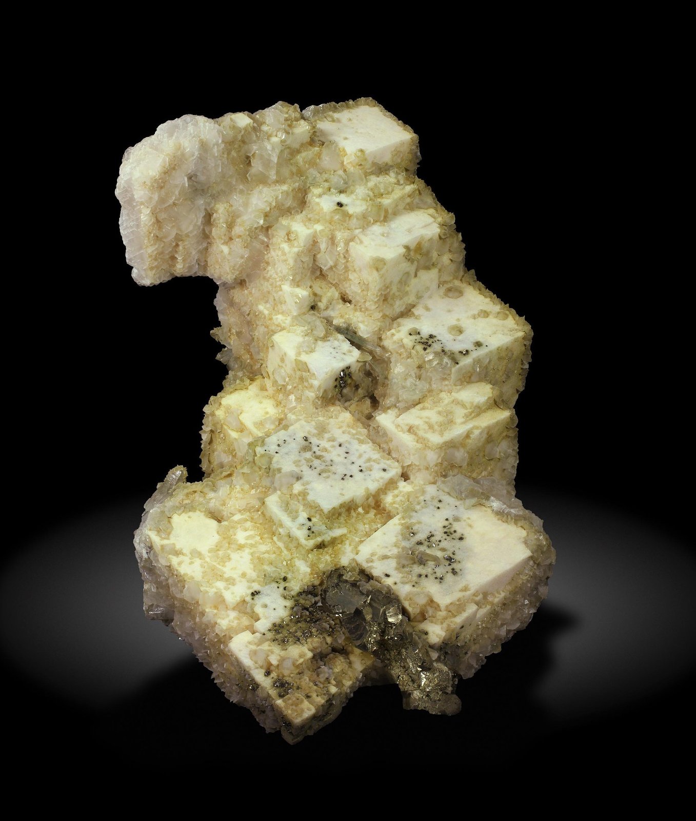 specimens/s_imagesAG8/Dolomite-EJ89AG8_9339_f.jpg