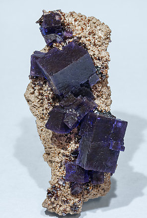 Fluorite with Sphalerite and Calcite. Side