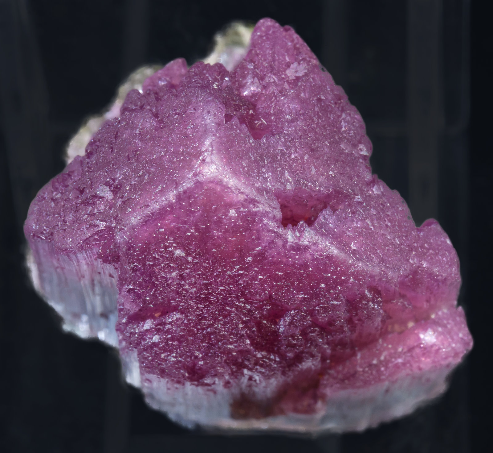 specimens/s_imagesAI7/Fluor-Liddicoatite-CD90AI7t.jpg