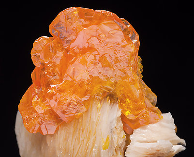 Wulfenite with Baryte. With slight light behind