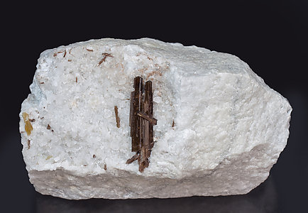 Allanite-(Ce) with Hydroxylbastnsite-(Ce) and Dolomite. 