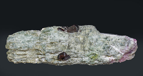 Tantalite-(Mn) on 'lepidolite' after Elbaite. Front