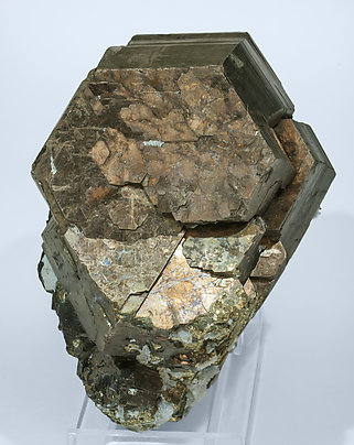 Pyrrhotite with Pyrite, Quartz and Sphalerite.
