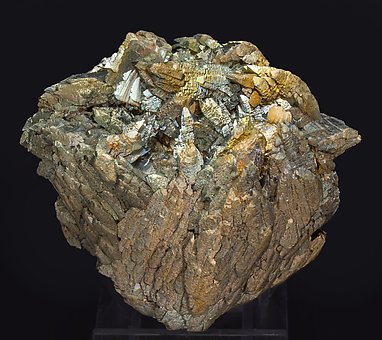Arsenopyrite with Muscovite. Side