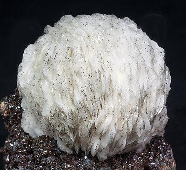 Baryte with Sphalerite and Pyrite. 
