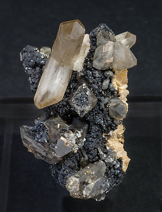 Cerussite with Galena and Dolomite. Side