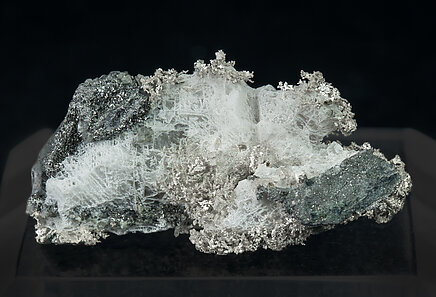Silver with Calcite and Lllingite.
