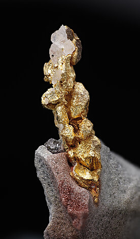 Gold with Quartz. Detail / Photo: Joaquim Calln