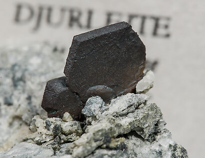 Djurleite-Chalcocite intergrowth on Calcite. 