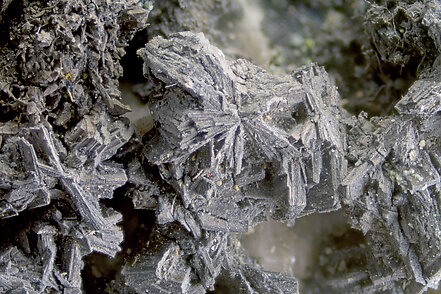 Maucherite with Calcite. Detail / Photo: Csar Menor-Salvn