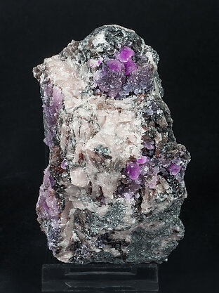 Calcite (variety Co-bearing calcite), Quartz.