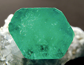 Beryl (variety emerald) doubly terminated. Top