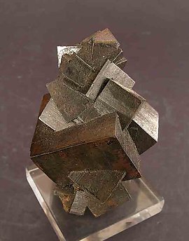 Limonite after Pyrite.