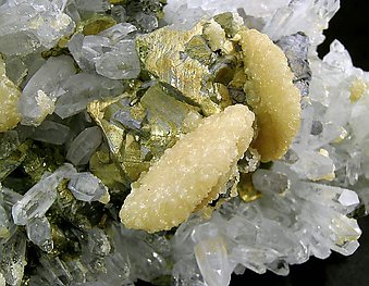 Chalcopyrite with Calcite and Quartz. 