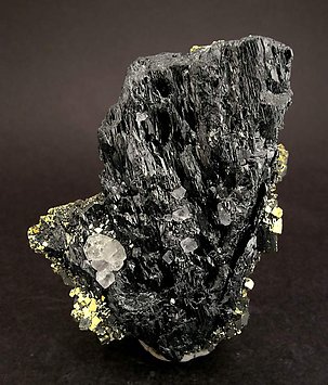 Ferberite with Fluorite and Pyrite. 