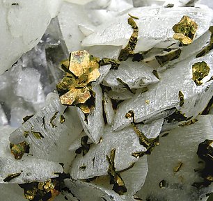 Pyrrhotite with Quartz and Calcite. 