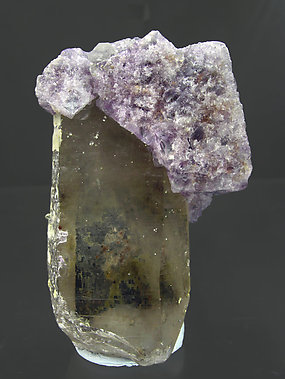 Octahedral Fluorite with Quartz and Mica. Front