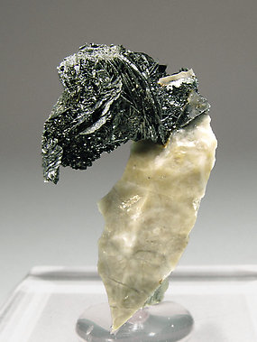 Hematite with Calcite. 