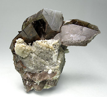 Axinite-(Fe) with Calcite.