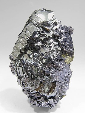 Tetrahedrite with Chalcopyrite and Galena. Side