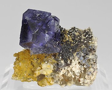 Octahedral Fluorite with Albite and smoky Quartz. 