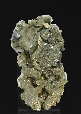 Quartz with Titanite and Chlorite. 