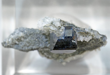 Anatase with Albite. Top