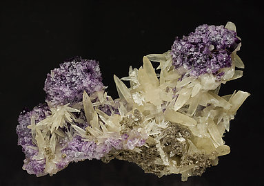 Fluorite with Calcite. Rear