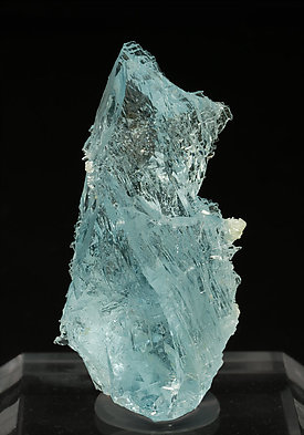 Topaz with Albite. Front