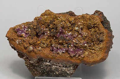 Adamite (variety manganoan). 