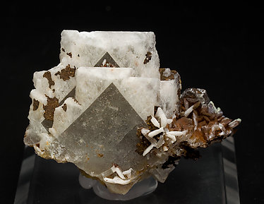 Baryte with Dioptase. Front