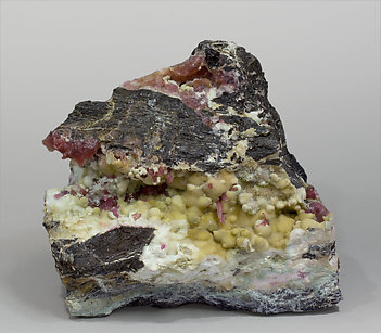 Cobaltoan Calcite with Calcite and Aurichalcite. 