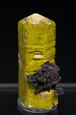 Sturmanite with Calcite. Front