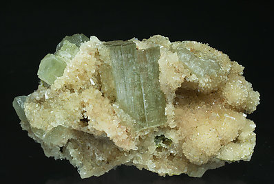 Fluorapatite with Stilbite-Ca.