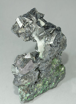Gersdorffite with Calcite. Side