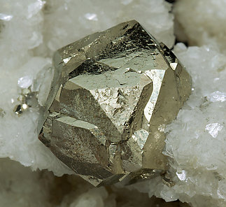 Pyrite on Quartz and Calcite-Dolomite. 