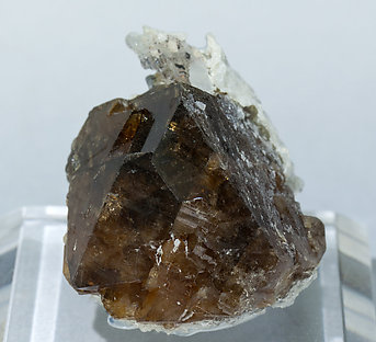Scheelite with Quartz and Calcite.