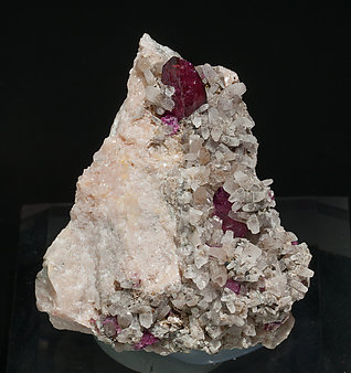 Wendwilsonite with Calcite. 