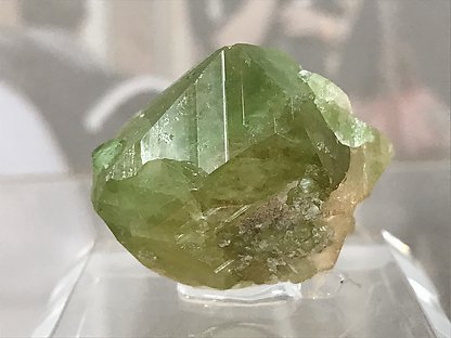 Andradite (variety demantoid). 