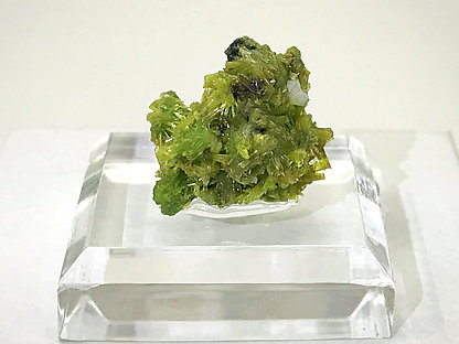 Pyromorphite with Quartz . 