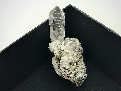 Quartz with Galena.