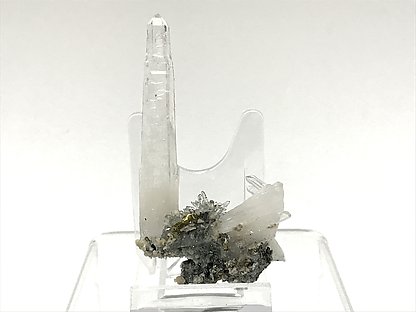 Quartz with Chalcopyrite and Sphalerite. Rear