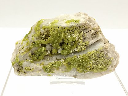 Pyromorphite With Baryte and Quartz.