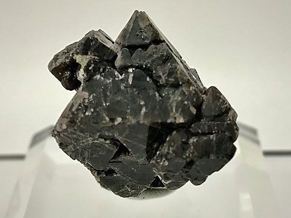 Spinel. Front